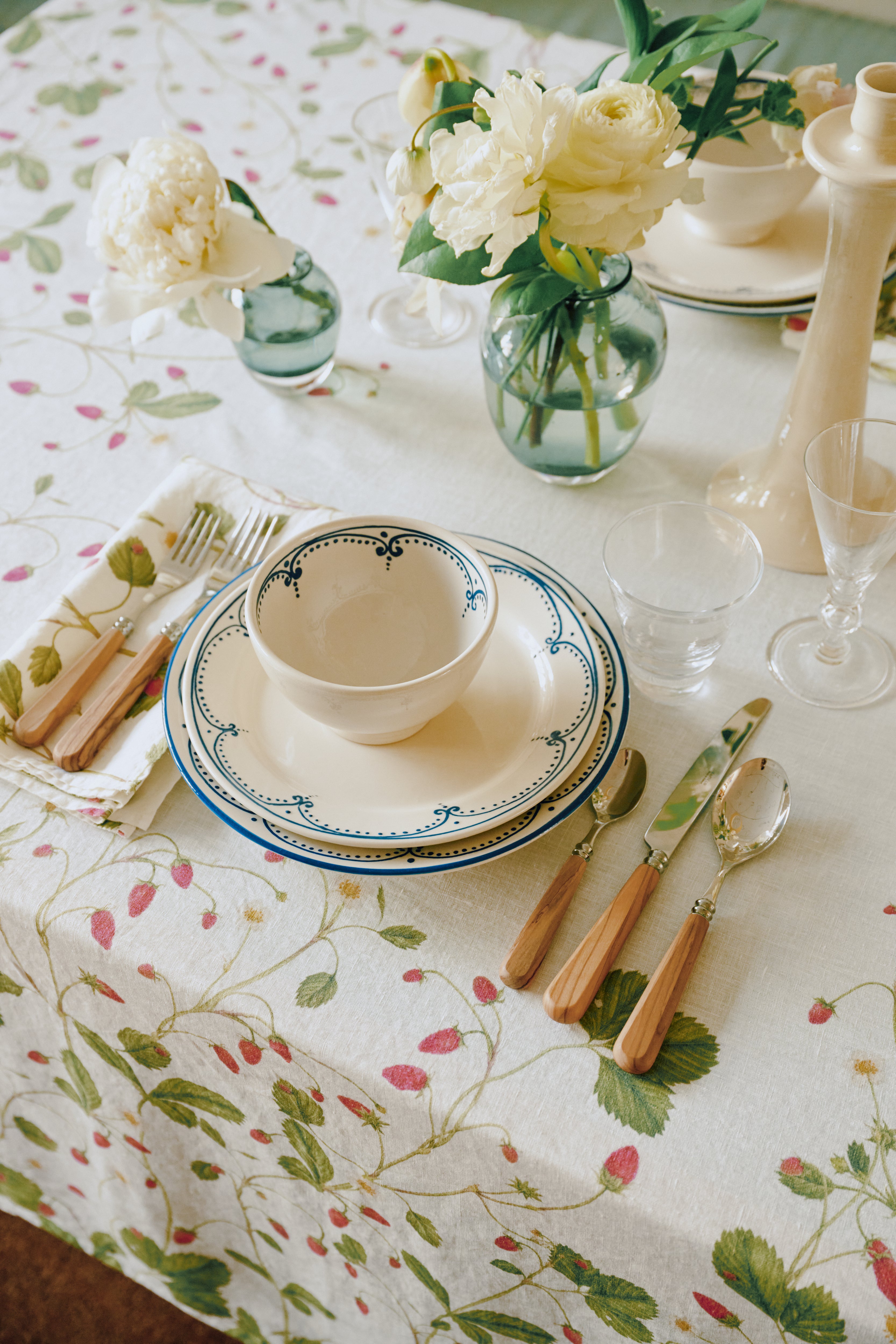 Arco Dinner Plate, Set of 4