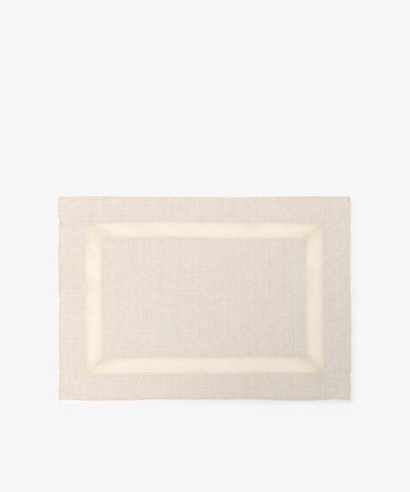 Set of 6 Renda Placemats in rectangular beige linen, each with a textured border, displayed on a plain white background.