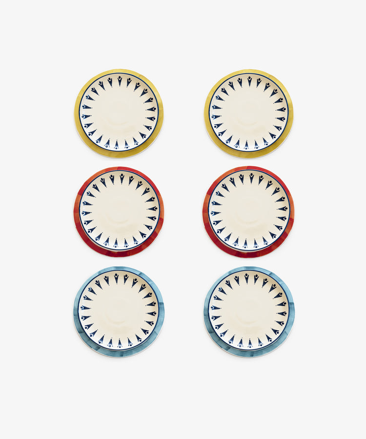 Kalokairi Placemat. Grid of 6 round melamine mats, shown with ceramic plates on top.