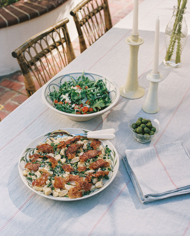 outdor table with food