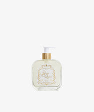 Acqua Della Regina Bath Gel comes in a clear rectangular bottle with a white and gold pump dispenser. Its ornate label and calendula-enriched citrus formula provide a luxurious cleansing experience.