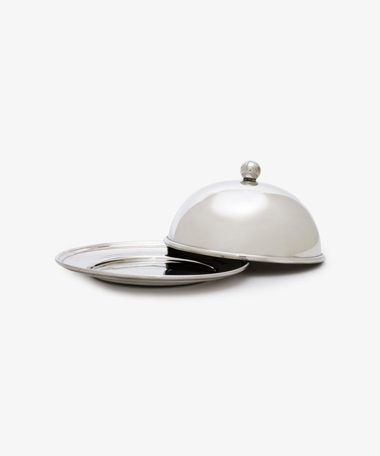 Nell Butter Dish. Silver-plated butter dish featuring a domed lid, elegantly designed for serving and preserving butter.